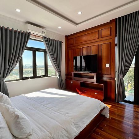 Aparthotel Doan Gia Luxury House à Pleiku Extérieur photo
