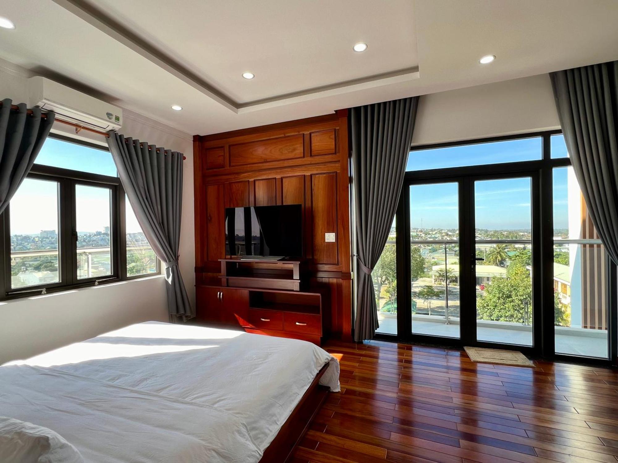 Aparthotel Doan Gia Luxury House à Pleiku Extérieur photo