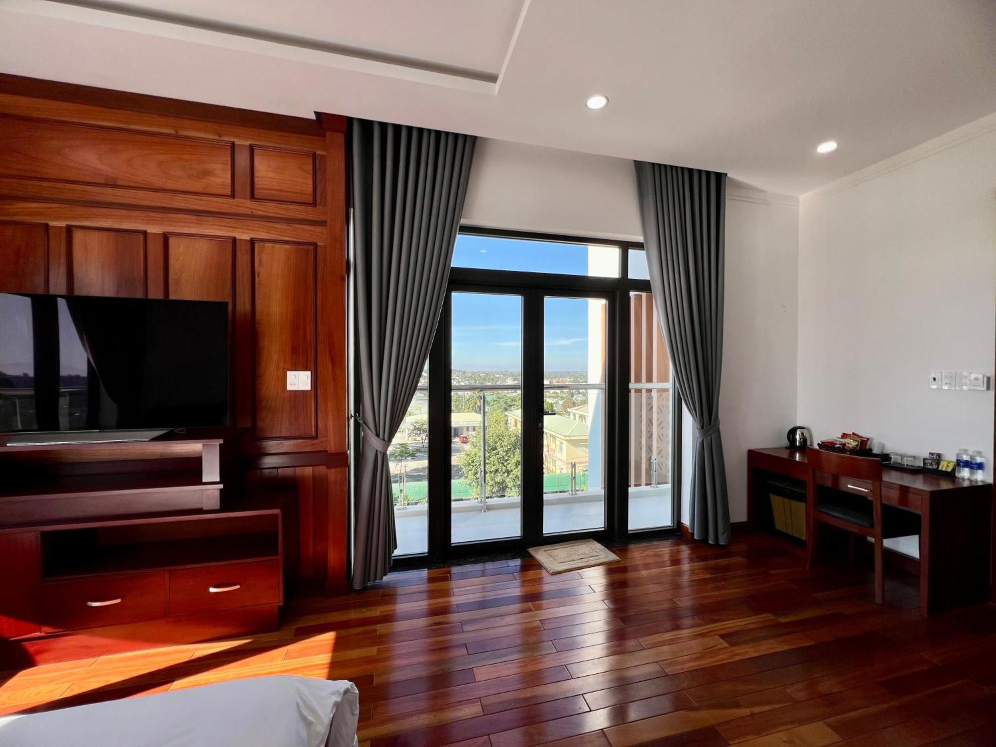 Aparthotel Doan Gia Luxury House à Pleiku Extérieur photo